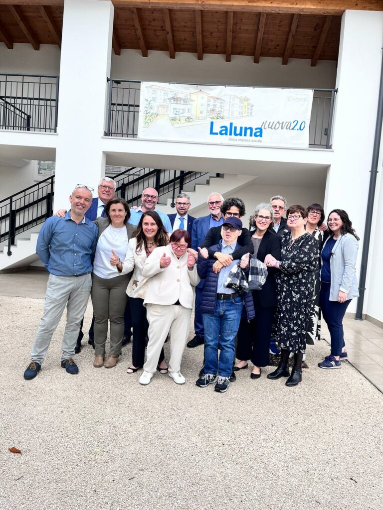 WhatsApp Image 2024 05 17 at 18.21.15 768x1024 - Inaugurato Scur di Luna LAB
