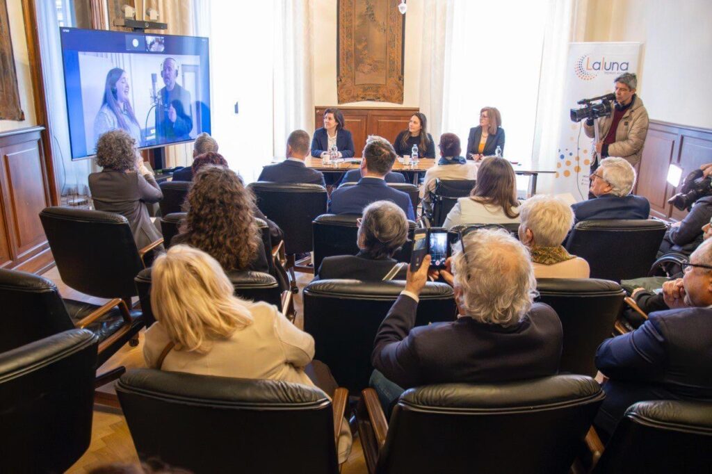 "PIÚ DI QUANTO IMMAGINI": A ROMA PRESENTAZIONE DEL BRANO INCLUSIVO NELLA SEDE DELLA REGIONE FVG d6d3624e c83f 42cd 85e7 3db0eadeed6b 1024x682 - "PIÚ DI QUANTO IMMAGINI": A ROMA PRESENTAZIONE DEL BRANO INCLUSIVO NELLA SEDE DELLA REGIONE FVG